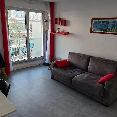 Apartment Lajarrige *